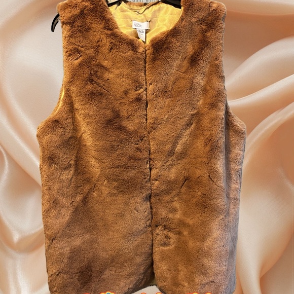 NORDSTROM RACK / PLUSH CARAMEL COVER / NWT - Picture 7 of 8